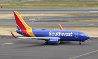N405WN @ KPDX - Boeing 737-700 - by Mark Pasqualino