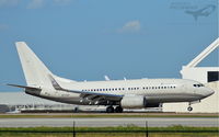 N737AT @ KAFW - Woodbridge on final from Colorado Springs - by Nelson Acosta Spotterimages