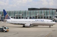 N68843 @ KORD - Boeing 737-900ER