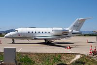OE-IAA @ LFTH - on parking - 14h loc.