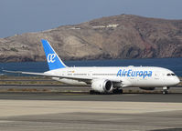 EC-MPE @ GCLP - Taxi to runway of LPA - by Willem Göebel