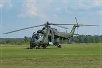731 @ EPKE - 1986 Mil Mi-24V Hind E - by Jerzy Maciaszek