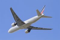 F-GSPA @ LFPG - Boeing 777-228ER, Take off rwy 27L, Roissy Charles De Gaulle airport (LFPG-CDG) - by Yves-Q