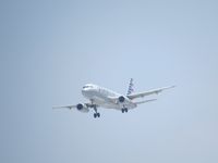 N651AW @ 3607 - Landing - by Canonman