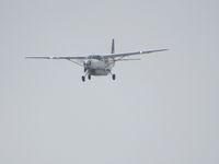 N722FX @ 3607 - Landing - by Canonman