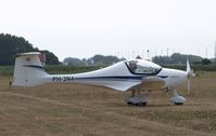 PH-3N4 @ EHTX - taxi to parking - by Volker Leissing