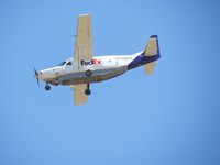N790FE @ 3607 - Landing - by Canonman
