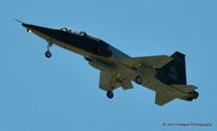 66-4385 @ KAUS - doing an option at KAUS - by John Hodges