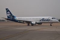 N184SY @ KBOI - Taxiing on Alpha.
