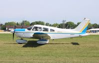N28627 @ KOSH - Piper PA-28-181