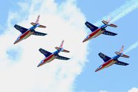 E113 @ LFBD - Dassault-Dornier Alpha Jet E (F-TETD), Athos 04 of Patrouille de France 2017, Bordeaux-Mérignac Air Base 106 (LFBD-BOD) Open day 2017 - by Yves-Q