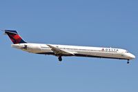 N917DN @ KBOI - On final for RWY 10L.