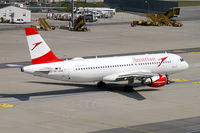 OE-LBW @ VIE - Austrian Airlines Airbus A320 - by Thomas Ramgraber