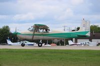 N3964F @ KOSH - Cessna 172