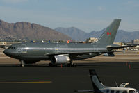 15005 @ KPHX - A great time of the year for Canadians to visit the desert. - by Dave Turpie
