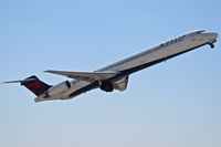 N948DN @ KBOI - Climb out from RWY 28R.