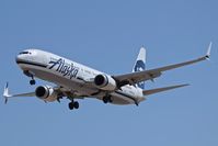 N483AS @ KBOI - On approach to RWY 28R. - by Gerald Howard
