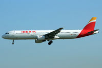 EC-JRE @ LEBL - Landing - by micka2b