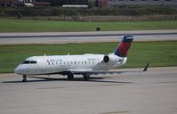 N907SW @ KMSP - CL-600-2B19 - by Mark Pasqualino
