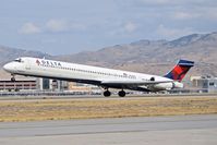 N922DX @ KBOI - Take off from RWY 28L.