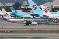 N885NN @ KLAX - Boeing 737-800 - by Mark Pasqualino