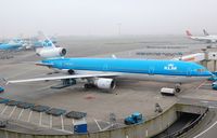 PH-KCH @ EHAM - KLM MD11 being prepared for its next flight - by FerryPNL