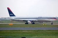 N175DN @ EGCC - Delta B763 in MAN - by FerryPNL