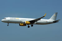 EC-MHA @ LEBL - Landing - by micka2b