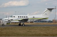 G-BYCP @ EGGW - LEA Be200 taxying in. - by FerryPNL