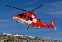 HB-ZRQ - REGA picking up an injured hiker at Wildgärst.