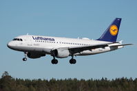 D-AILA @ ESSA - Lufthansa