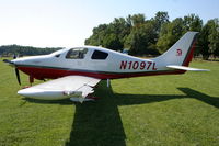 N1097L photo, click to enlarge N1097L photo, click to enlarge