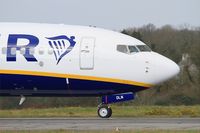 EI-DLN @ LFRB - Boeing 737-8AS, Ready to take off rwy 07R, Brest-Bretagne airport (LFRB-BES) - by Yves-Q
