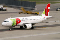 CS-TTS @ VIE - TAP Air Portugal Airbus A319 - by Thomas Ramgraber