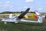 D-0697 @ EDRV - Glaser-Dirks DG-1000S at the 2018 Flugplatzfest Wershofen