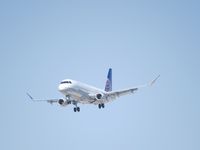 N206SY @ 3607 - Landing
