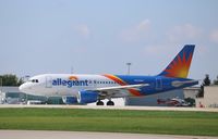 N332NV @ KRFD - Airbus A319-111 - by Mark Pasqualino