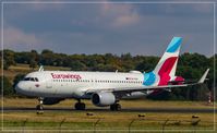 OE-IQA @ EDDR - Airbus A320-214 - by Jerzy Maciaszek