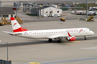 OE-LWD @ VIE - Austrian Airlines Embraer 195 - by Thomas Ramgraber