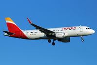 EC-LVD @ LEBL - Landing - by micka2b