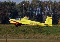 PH-826 @ EHLE - Lelystad Airport - by Jan Bekker
