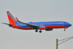 N8329B @ KMCO - On short final for r/w 18R - by Robert Kearney