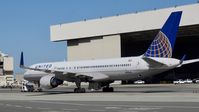 N512UA @ KSFO - SFO 2018. - by Clayton Eddy