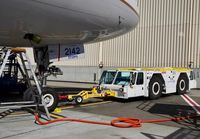 N2142U @ KSFO - SFO 2018. - by Clayton Eddy