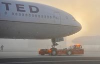 N2142U @ KSFO - SFO 2018. - by Clayton Eddy