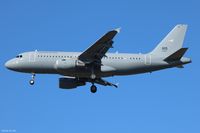 605 @ LFBD - HUNAF on final approach runway 23 at BOD. - by Arthur CHI YEN