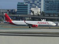 N692AV @ LAX - landing at LA - by magnaman