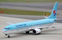 HL7725 @ RJGG - Korean B739 in NGO - by FerryPNL