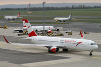 OE-LAY @ VIE - Austrian Airlines Boeing 767-300 - by Thomas Ramgraber