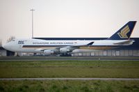 9V-SFN @ EHAM - Singapore Cargo B744 at the cargo apron. - by FerryPNL